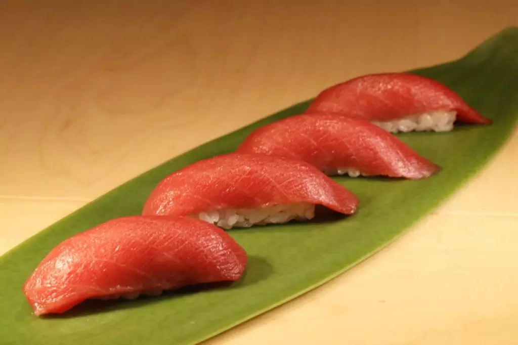 Tuna Nigiri iz La Tunateca