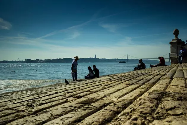 O cais de Lisboa no centro