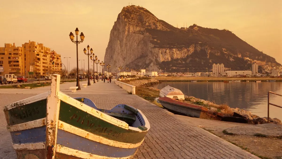 Cinco razões pelas quais você nunca deve morar em Campo de Gibraltar