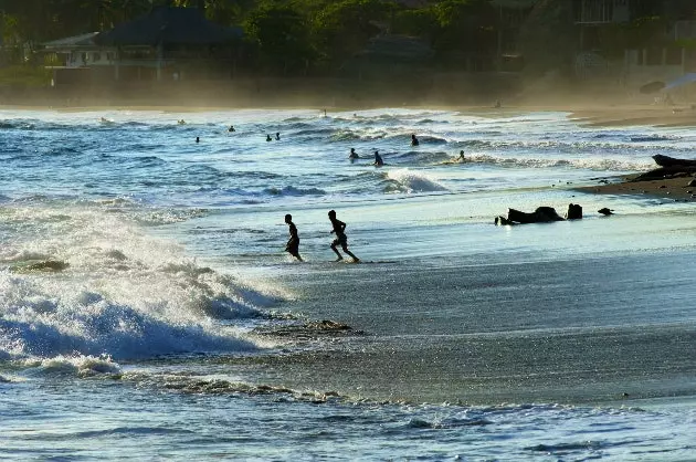 El Salvador'un yeniden doğuşu