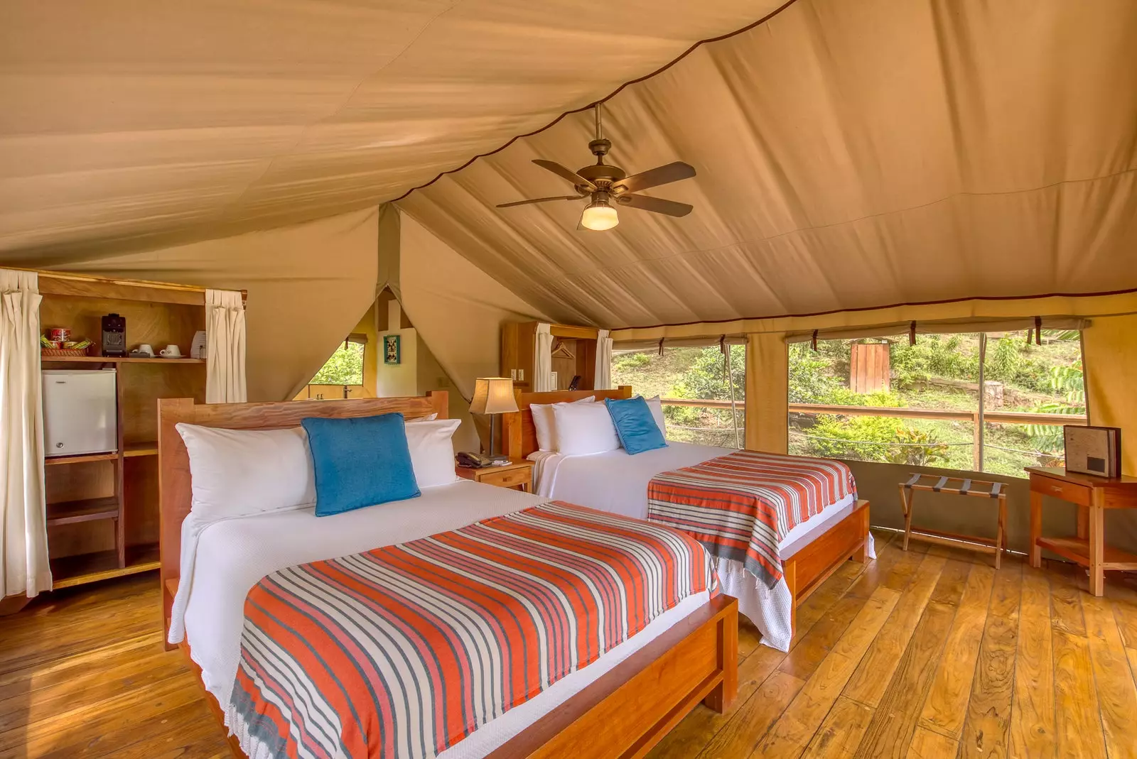 Isla Chiquita das Glamping in Costa Rica per Boot erreichbar