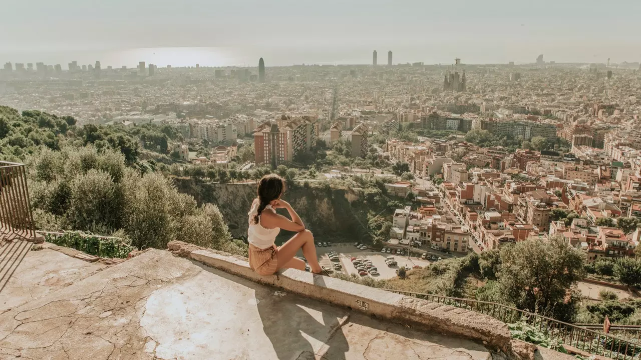 Barcelona dóibh siúd a bhfuil aithne acu ar Barcelona cheana féin