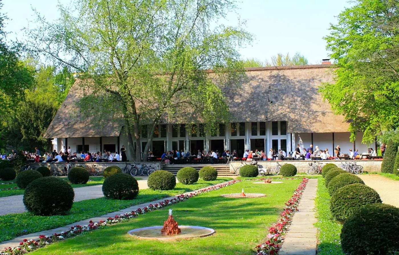 Tichá zastávka Teehaus Am Englischer Garten