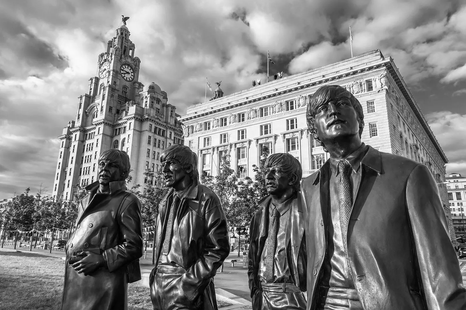 Socha Beatles na Pier Head