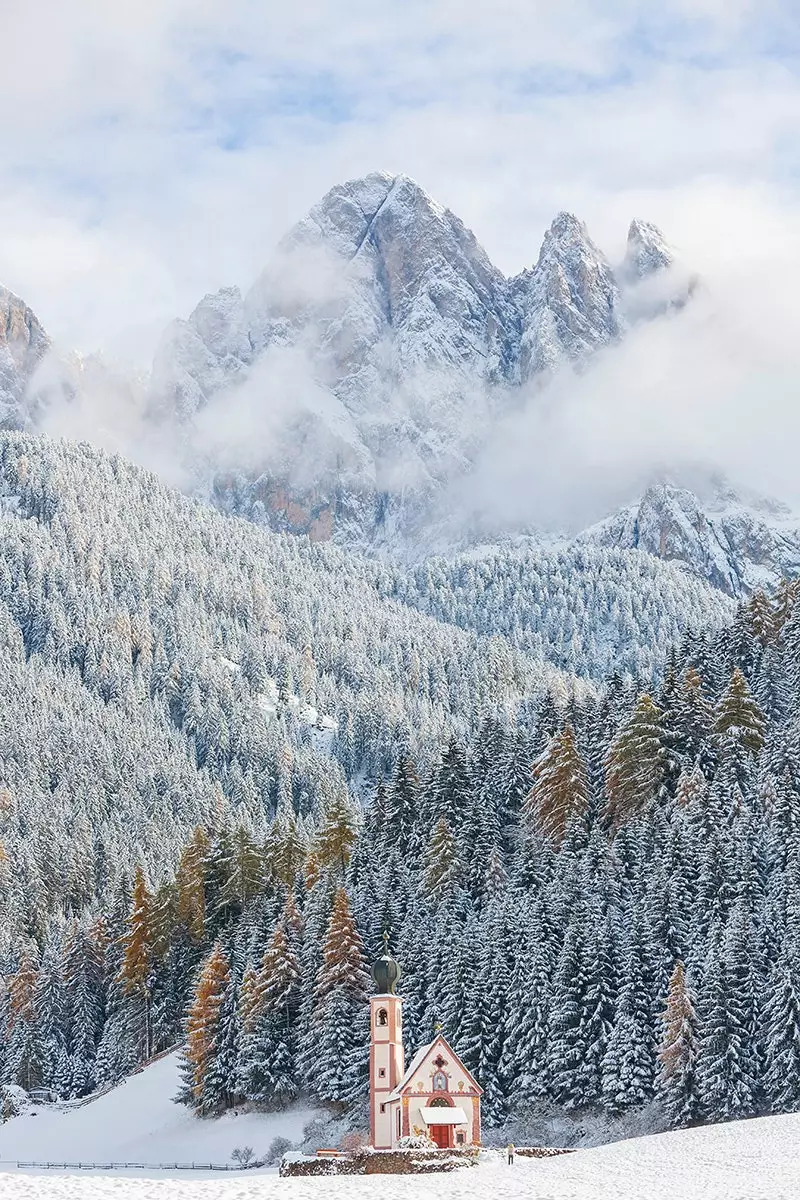 snow in the dolomites