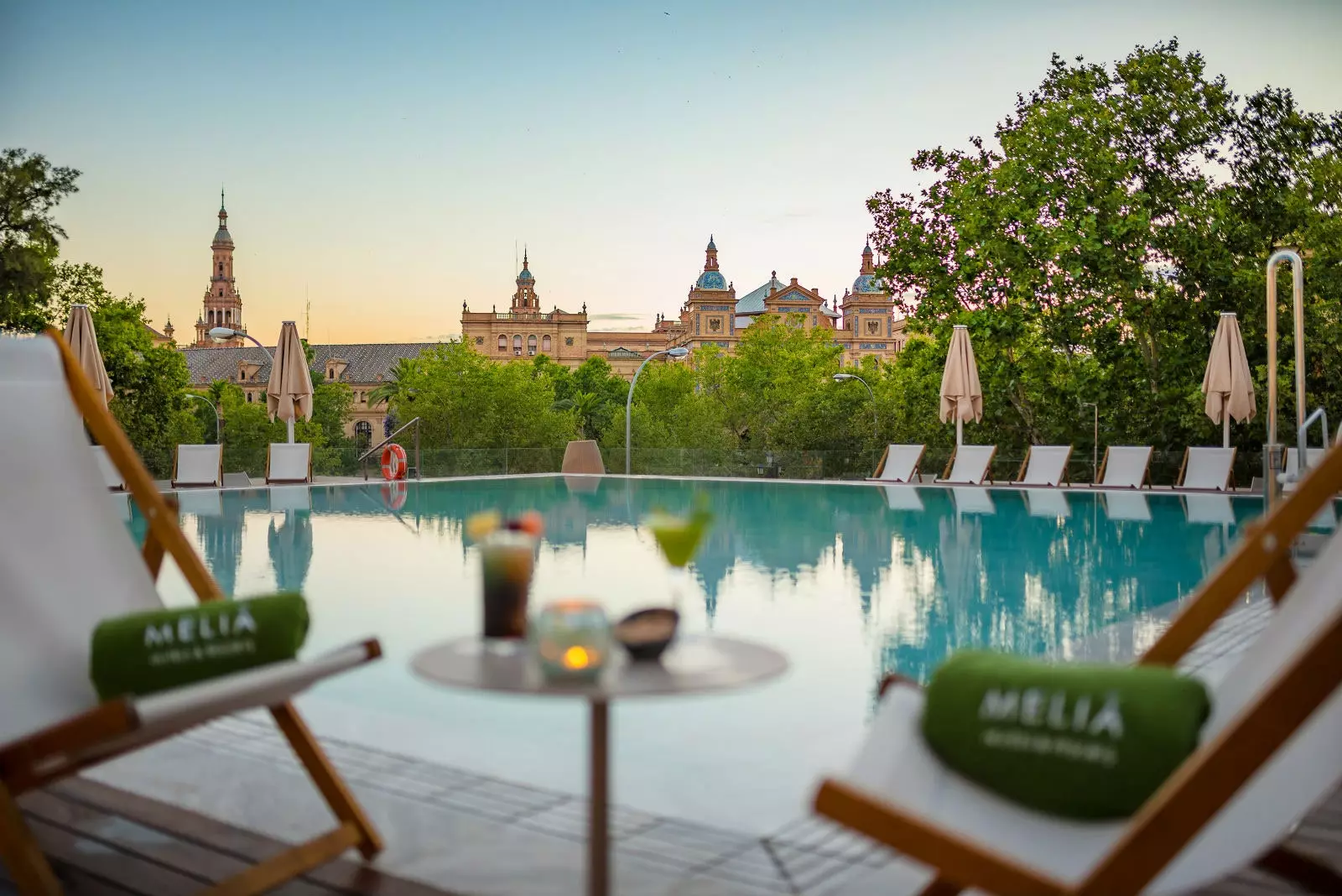 O terraço do Hotel Meli em Sevilha.