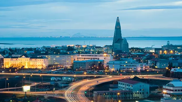 Reykjavik တွင် 24 နာရီ