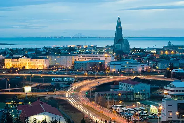 24 Stonnen zu Reykjavik