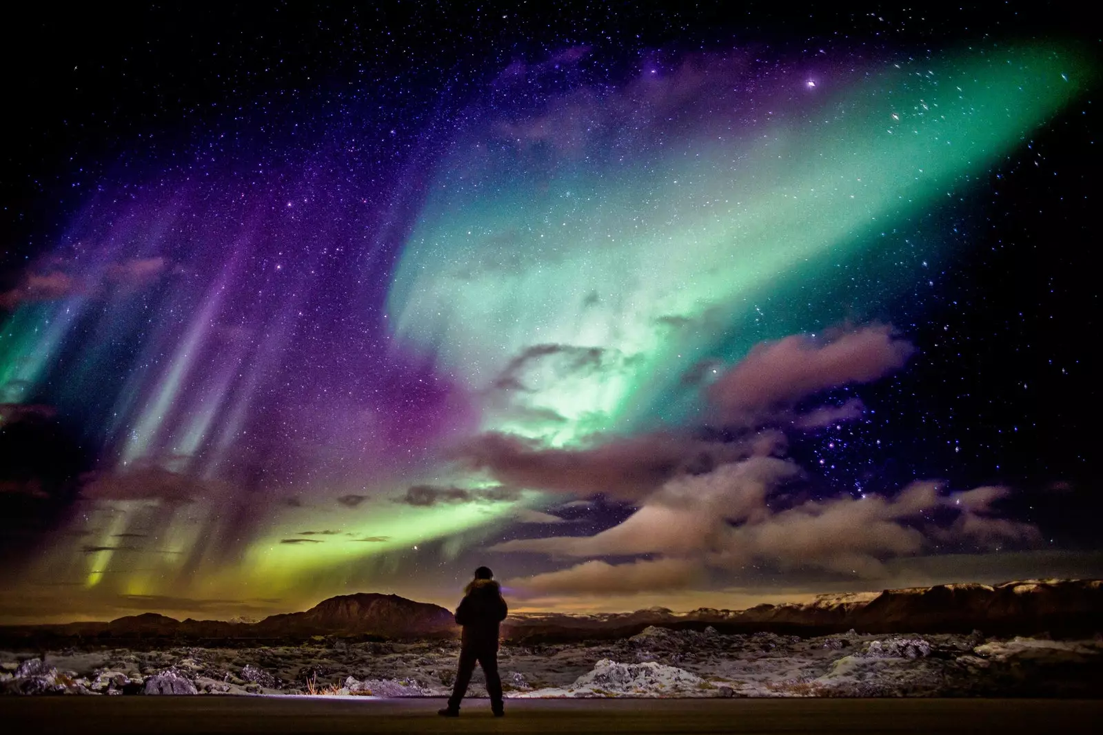 Cahaya utara di utara Iceland.