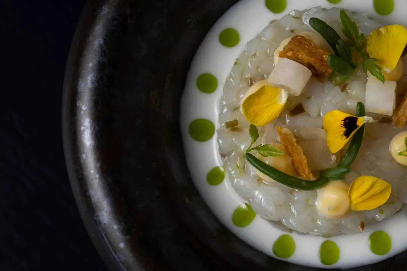 Scallop tartare at 360 Restaurant.