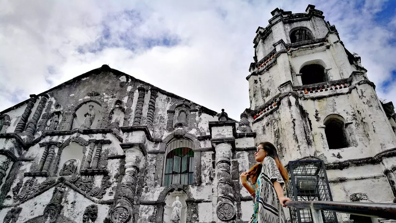 Ieri e oggi di Manila: così è cambiata la capitale delle Filippine dal 19° secolo