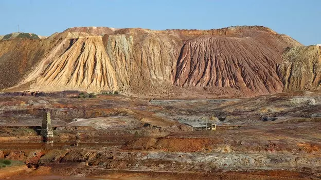 Río Tinto: a place so ugly that it turns around (and ends up being beautiful)