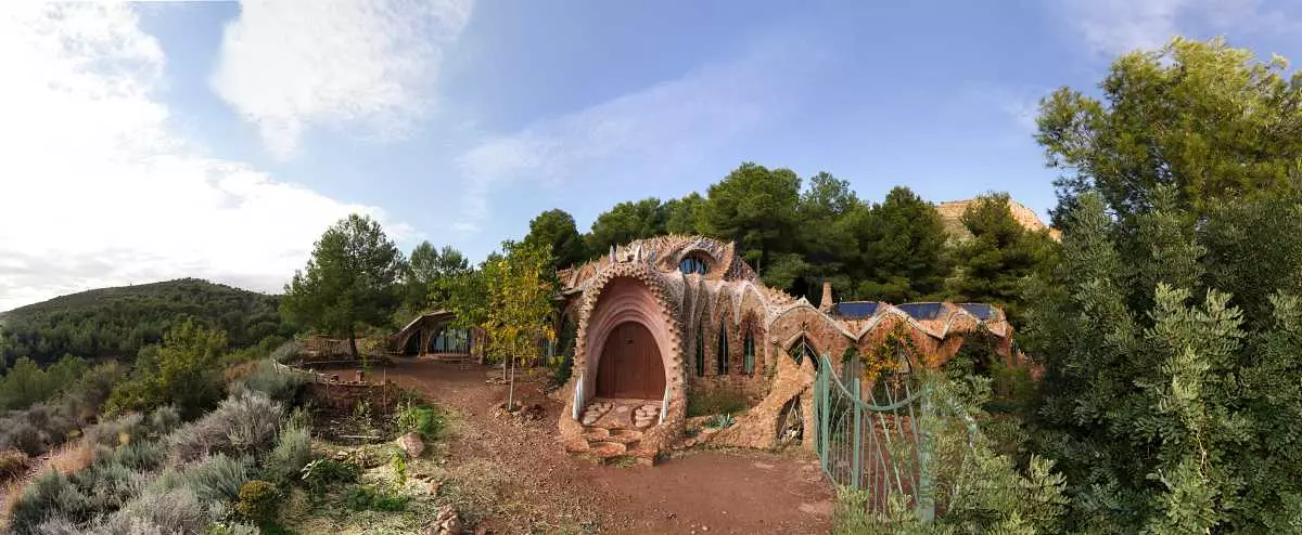 Panoràmica del Drac de la Calderona al Parc Natural de la Serra Calderona València.