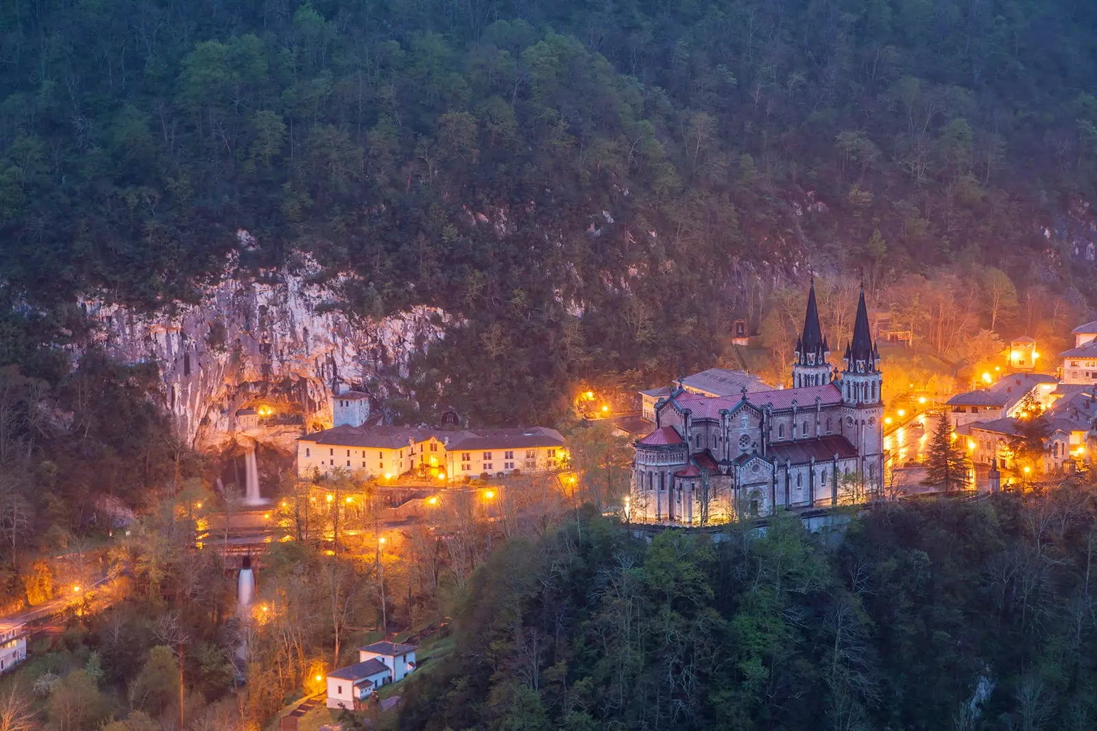 Basilikaen i Covadonga