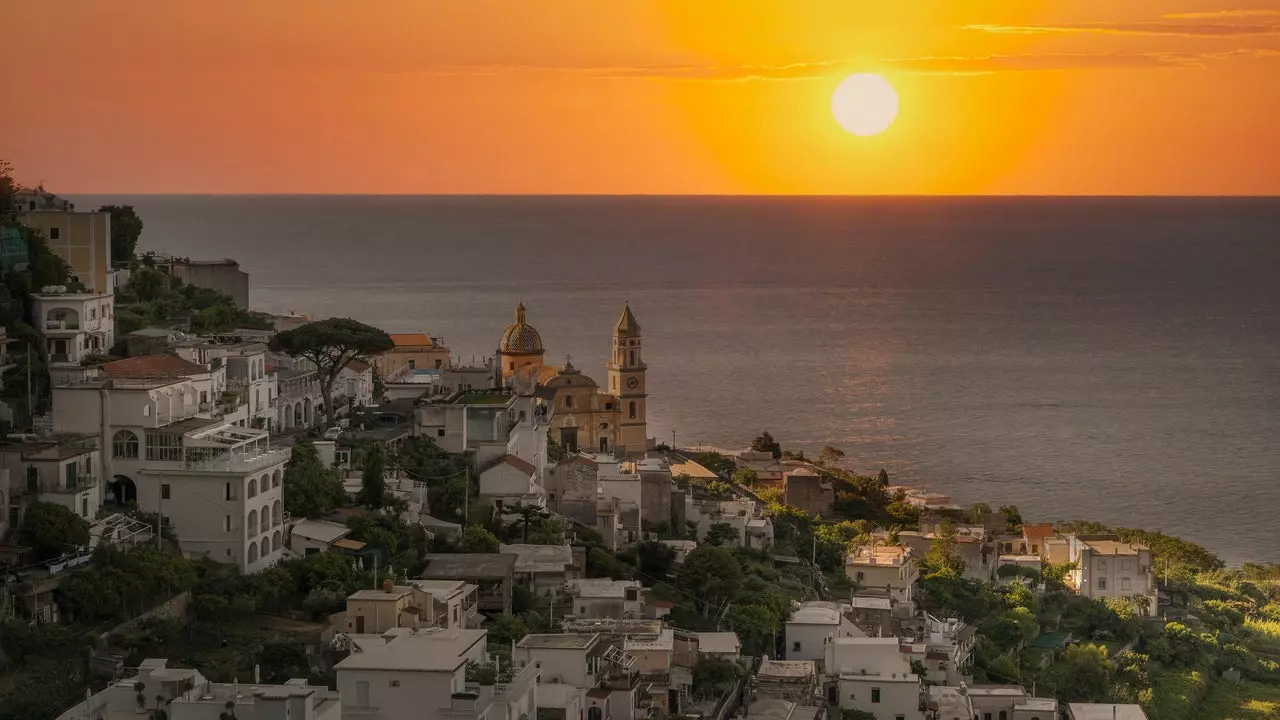 Déi 9 bescht Sonnenënnergäng an Italien