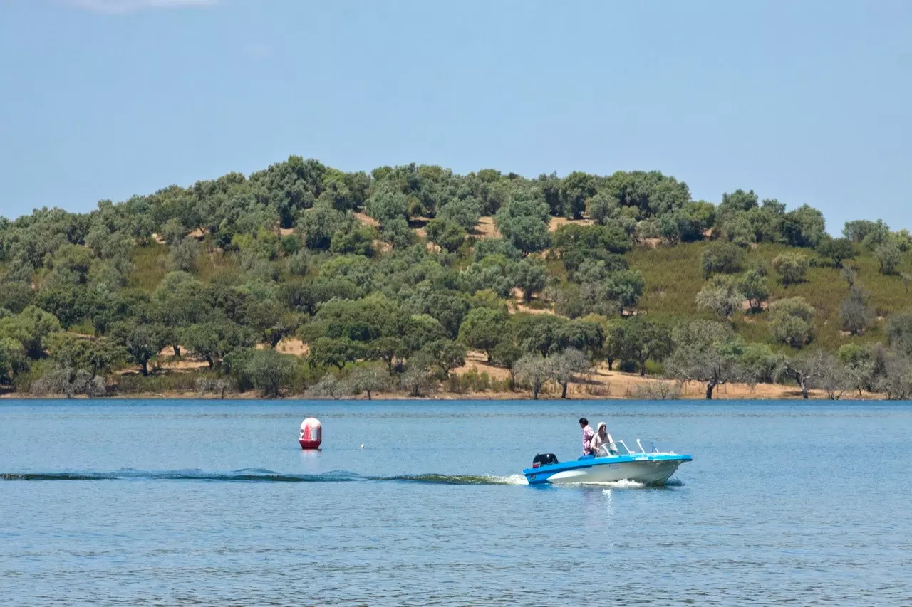 Platja de Cheles el lloc perfecte per oblidar-te del món