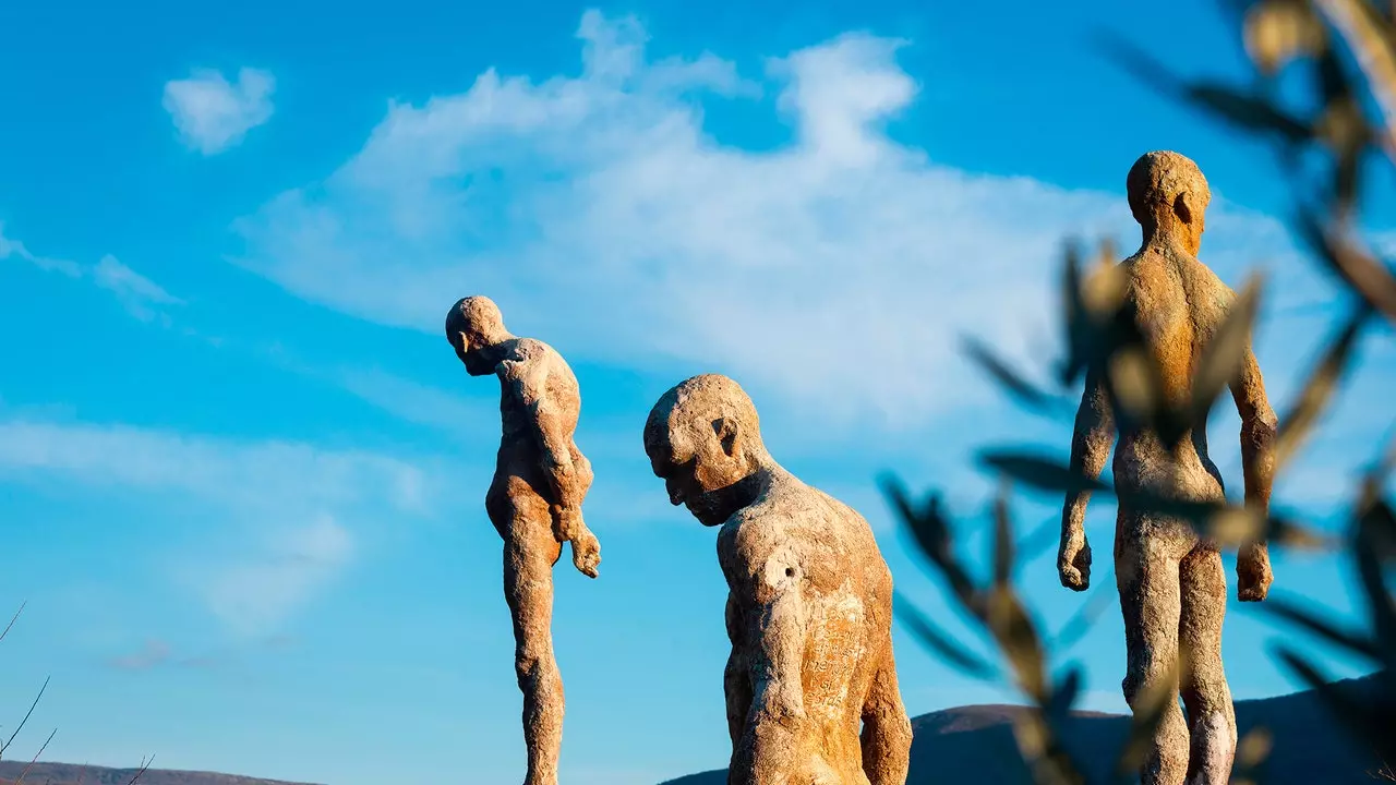 'El Mirador de la Memoria', monumentet til ofrene for borgerkrigen er i Jerte-dalen