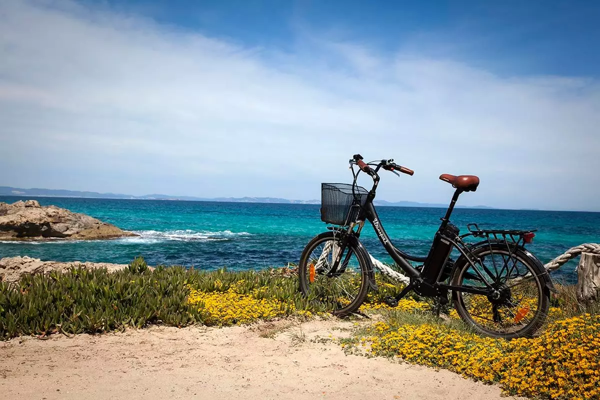 Formentera bằng xe đạp