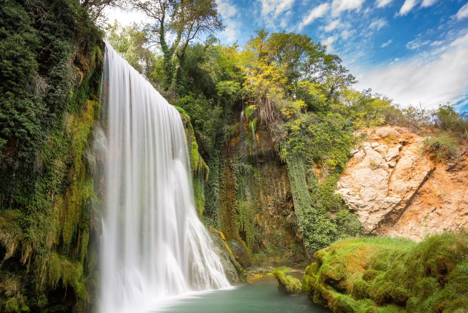 Monasterio de Piedra փախուստ դեպի ամենաբնական Սարագոսա