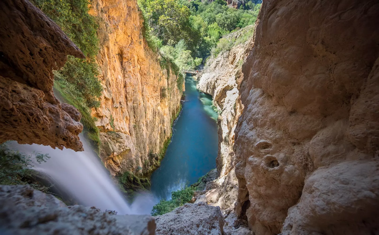 Monasterio de Piedra გაქცევა ყველაზე ბუნებრივ სარაგოსაში