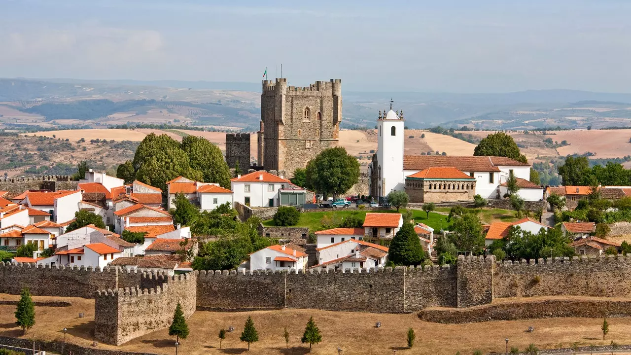 Bragança: a beleza do 'pequeno Ávila' português