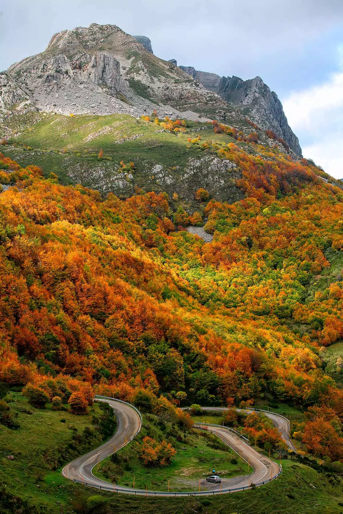 Genéisst d'Schéinheet vun einfache Saachen am Somiedo Naturpark