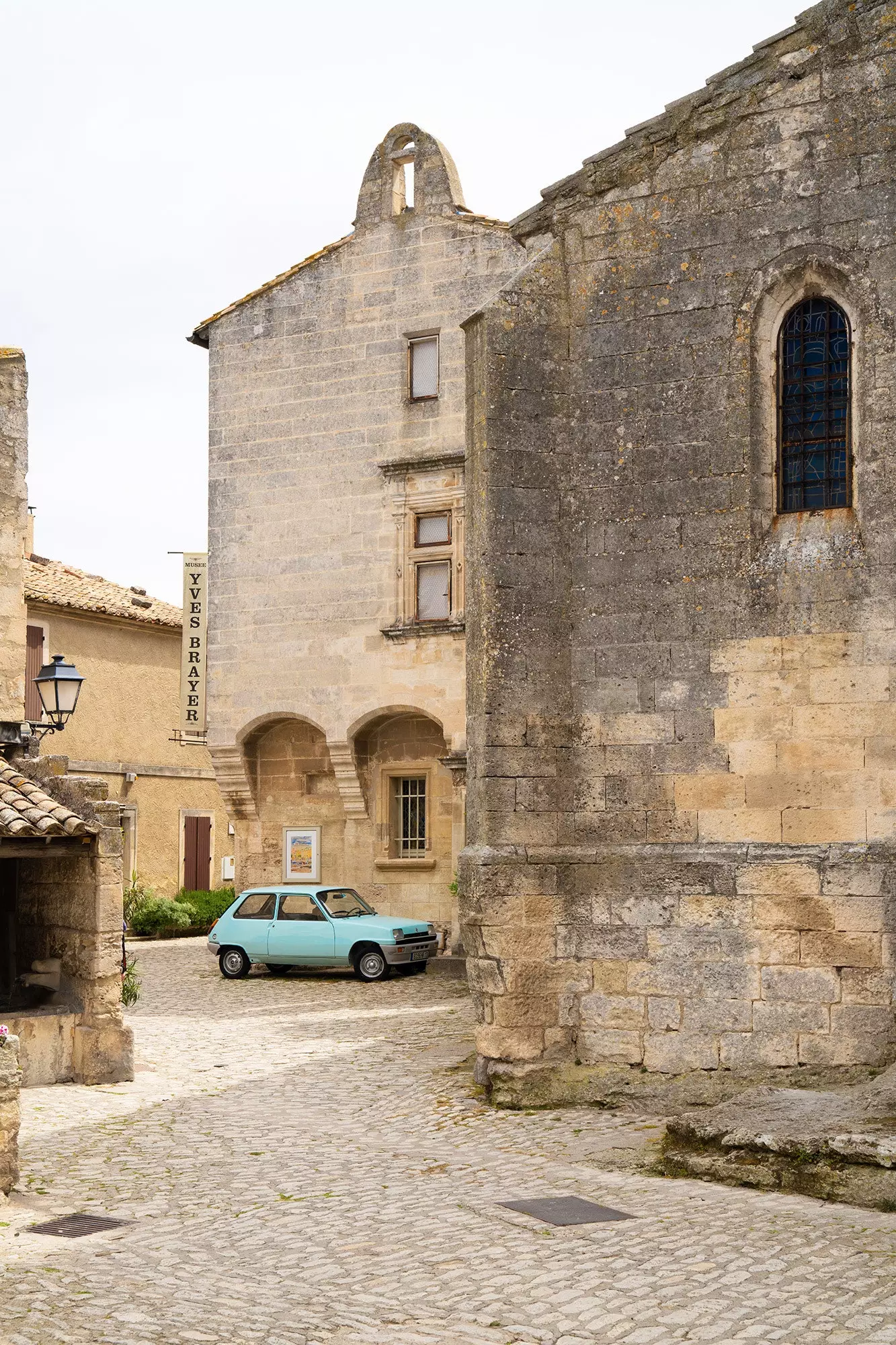 Muzej Yvesa Brayerja v Les BauxdeProvence