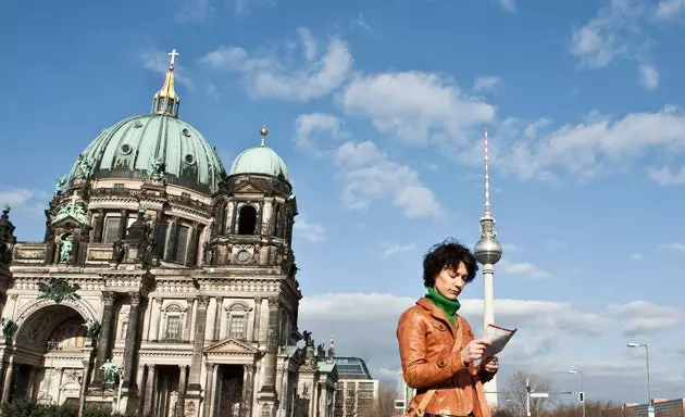 Katedral Berlin dari Lustgarden