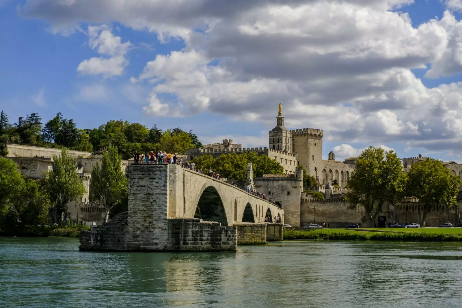 De stad van de pausen Avignon.