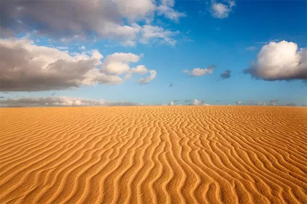 Sanddynene i Correlejo minner oss om nærheten til Afrika