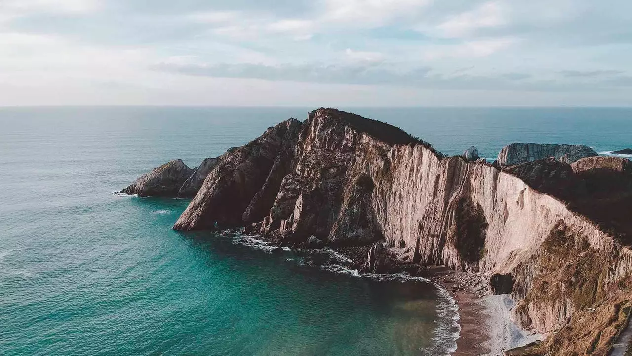 Turas bóthair trí Asturias thiar