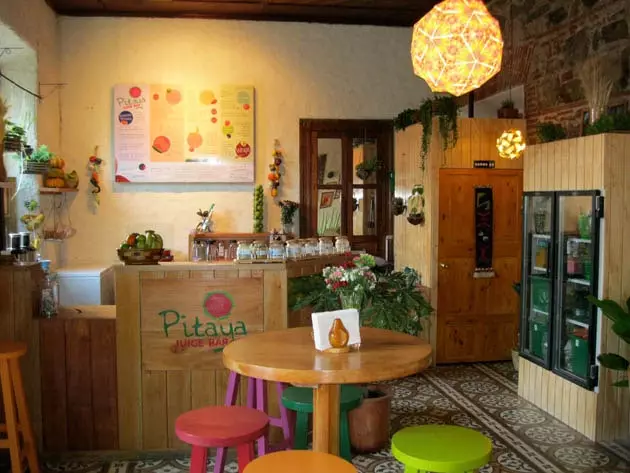 Pitaya Juice Bar