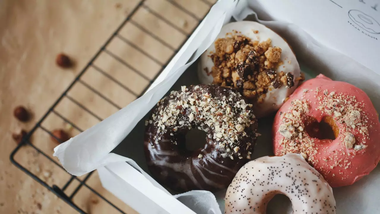 Donat vegan yang telah menjadi terkenal berkat dari mulut ke mulut