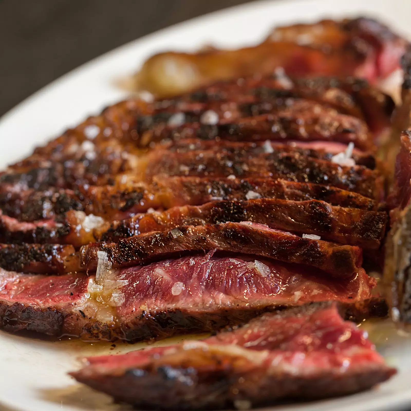 Steak taċ-ċanga grilled mill-Roostiq