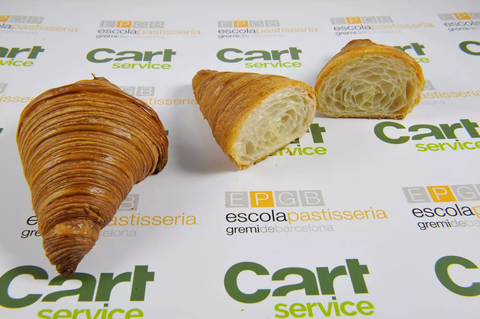 Brunells the Best Artisan Butter Croissant nchini Uhispania