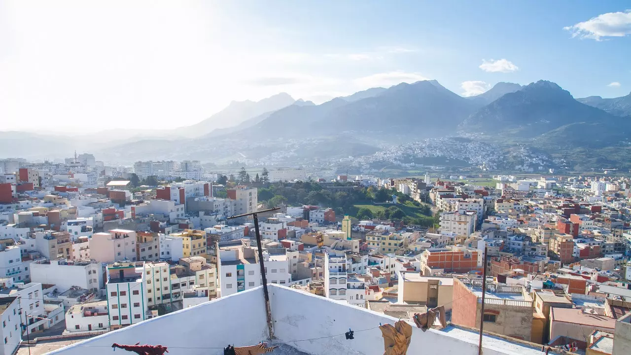 Maghribi bermula dengan Tangier