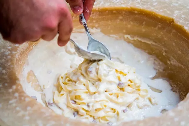 Fettuccini a la ruota på La Pastería