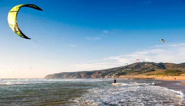 Celebra și întinsă Praia Do Guincho