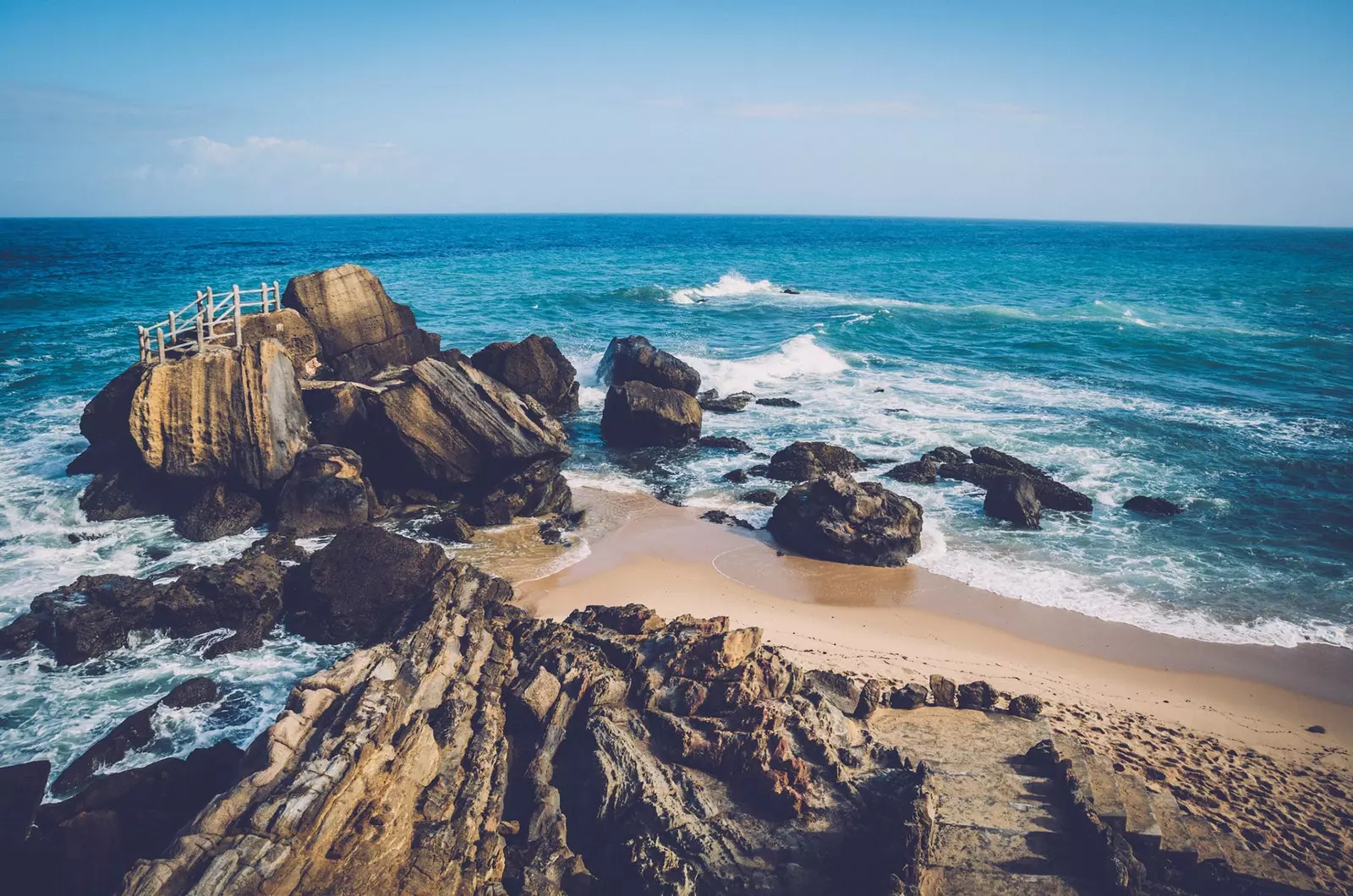 Praia de Santa Cruz in Torres Vedras