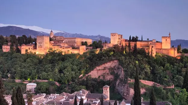 As três Alhambras de Granada em um dia