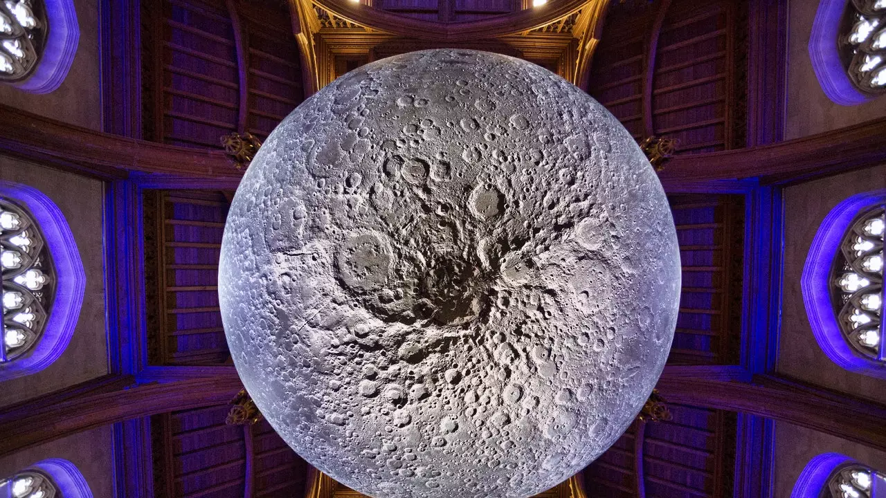 The Museum of the Moon: en interstellar oplevelse