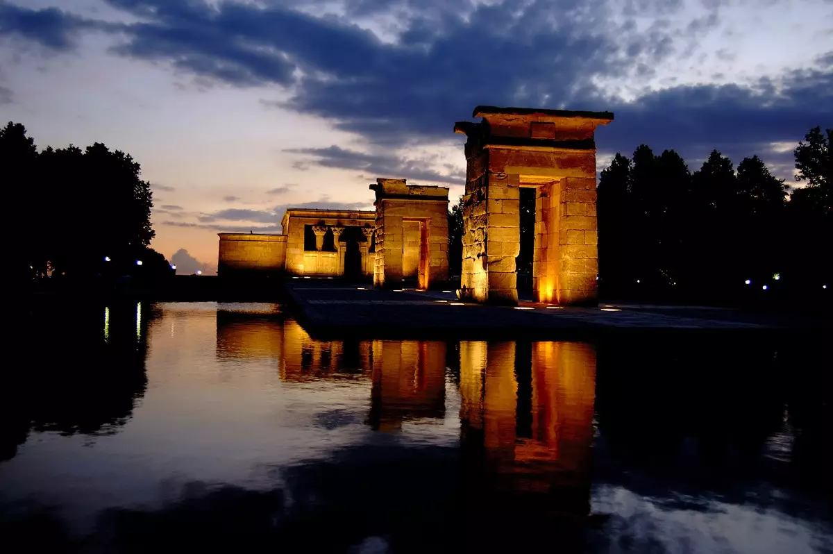 Tempulli i Debod Madridit