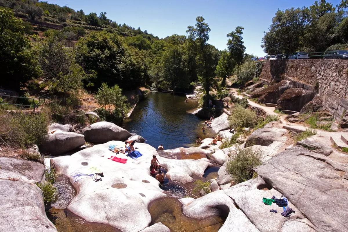 Fresh water baths in La Vera