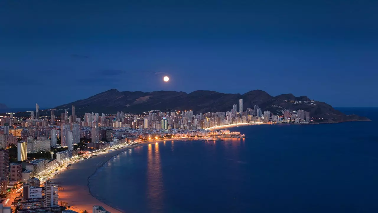 Qu'est-ce que la FAQ: Benidorm