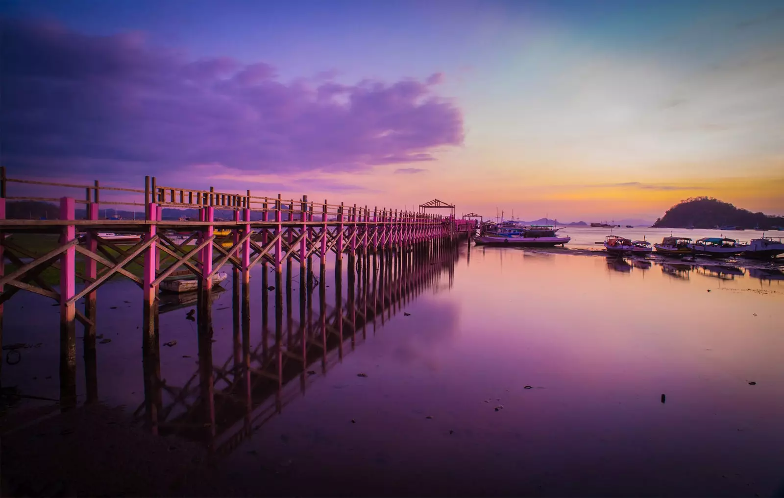 Hafen von Labuan Bajo