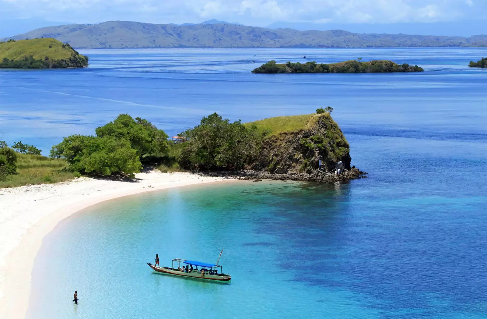 Rosa Strand im Komodo-Park