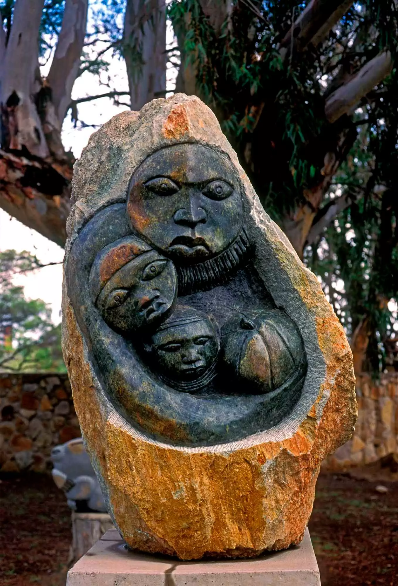 Une des statues de Chapungu