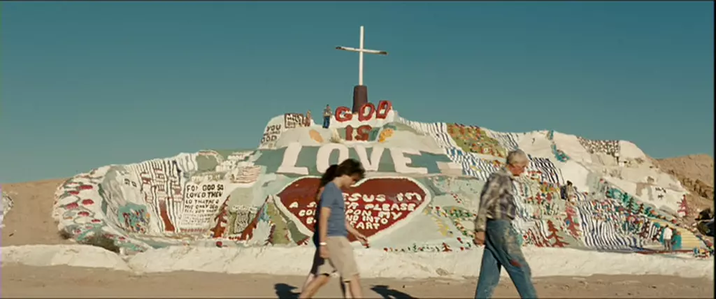 Salvation Mountain a Into the Wild