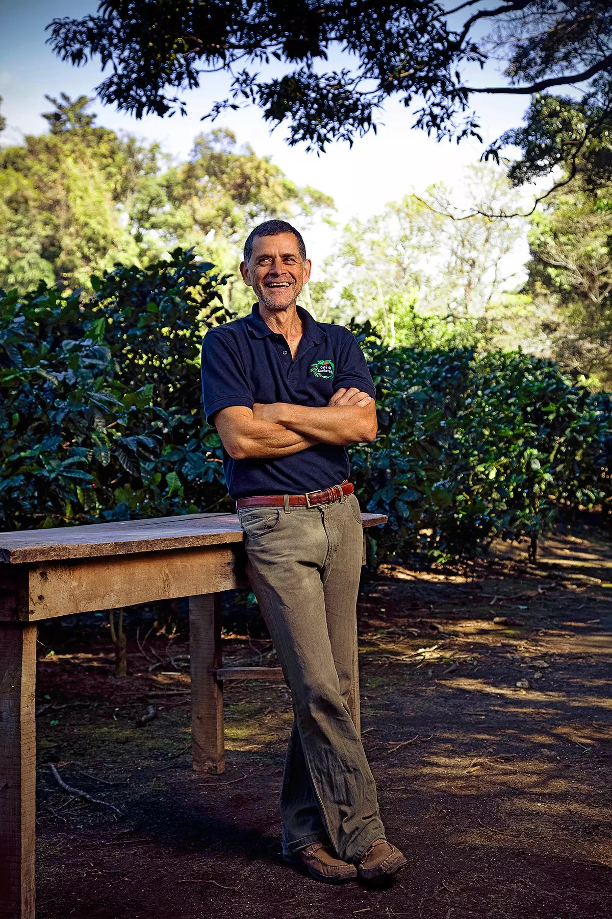 Guillermo Vargas in charge of Caf de Monteverde, a cooperative that controls the entire organic farming process.