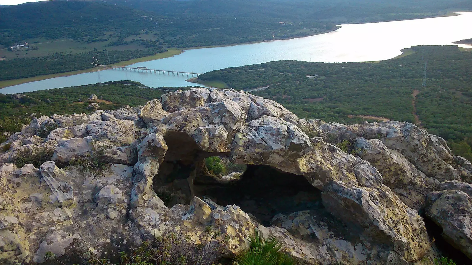 Cave El Tajo de las Figuras